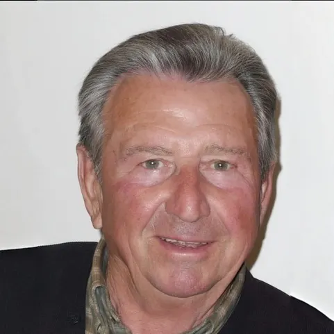 Profil de Roger OLIVIER