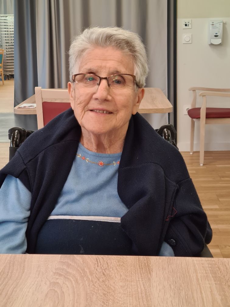 Profil de Ginette GAUQUELIN