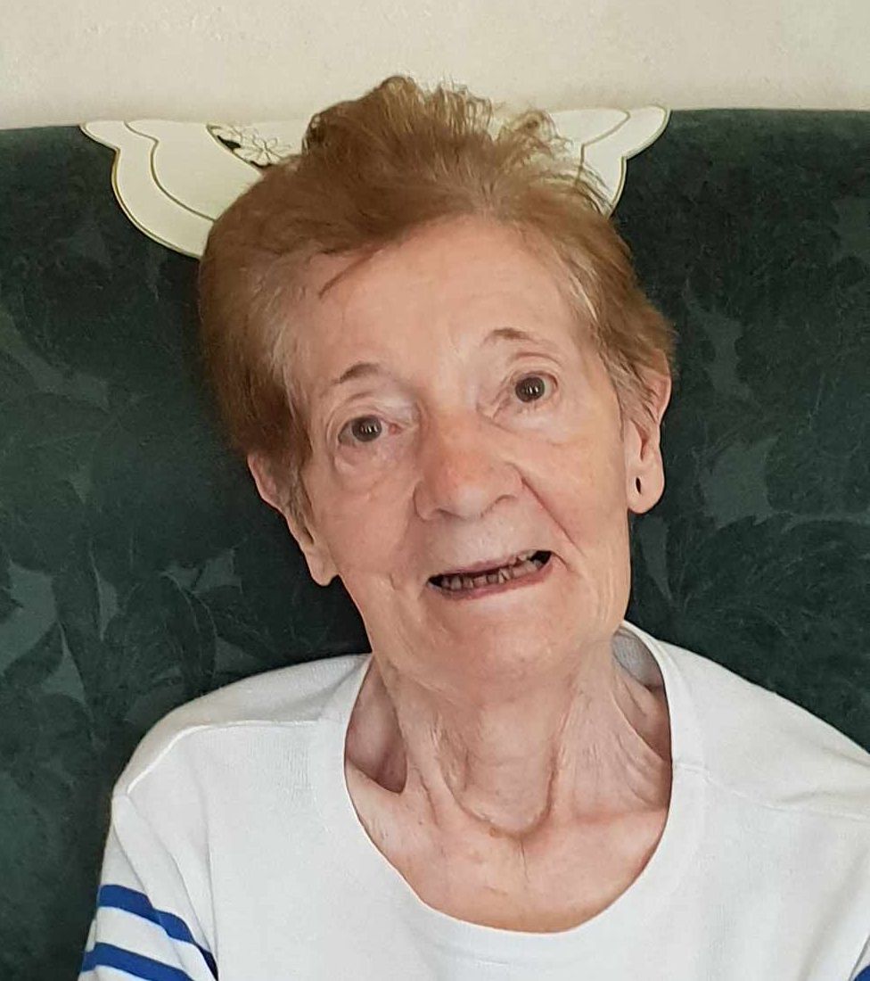 Profil de Ghislaine THEVET