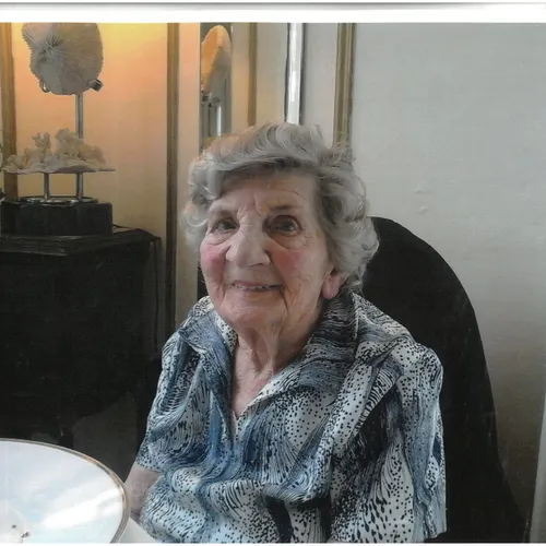 Profil de Léone CHARY