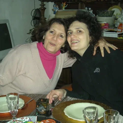 Profil de ZERFA LAMOUR