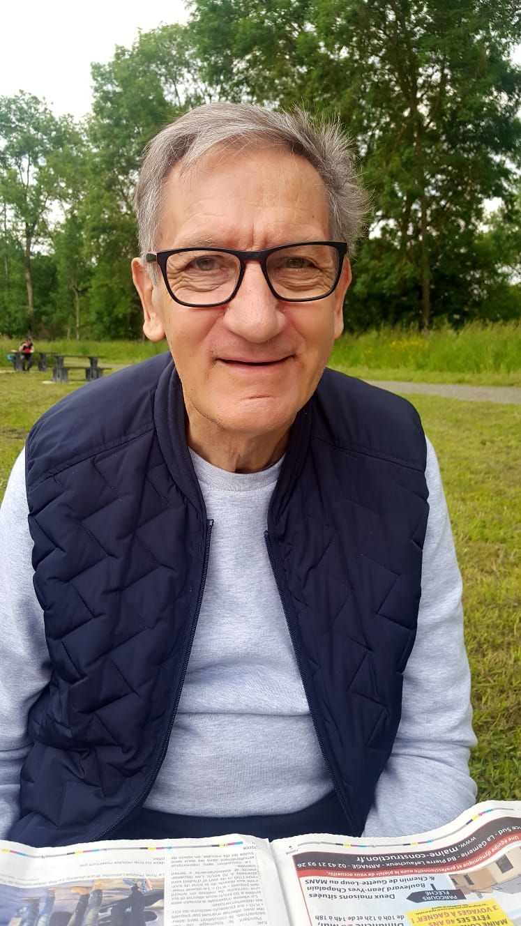 Profil de Jacques DESCHAMPS