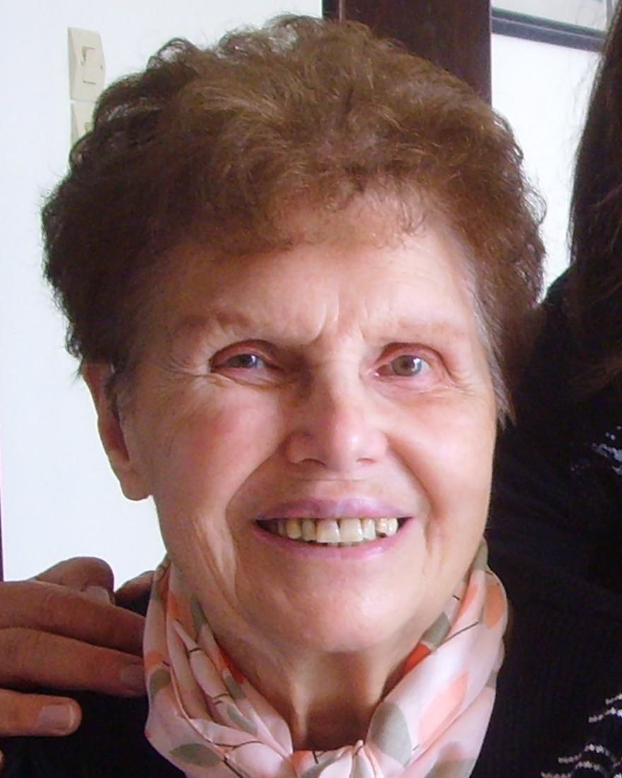 Profil de Madame Renée ROBYN née DEFRANCE
