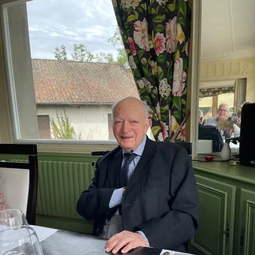 Profil de Pierre CARRÉ