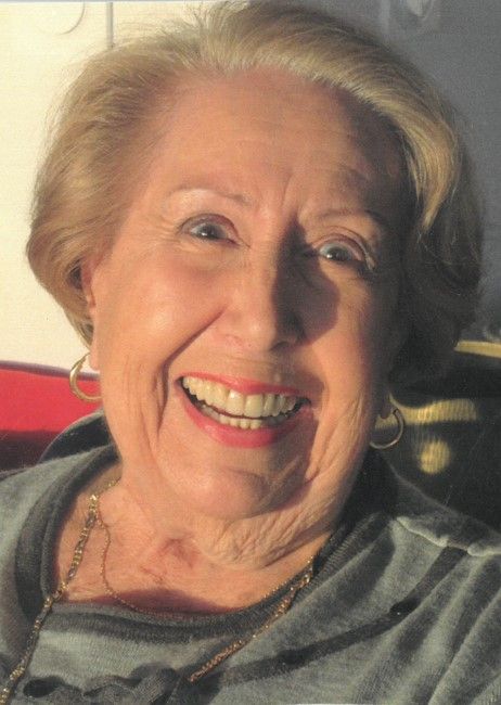 Profil de Yvonne KARCENTY