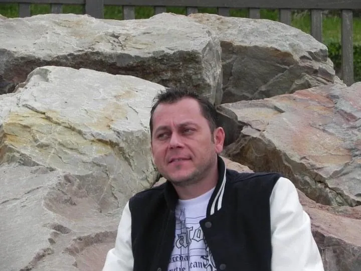 Profil de Stéphane CALORE