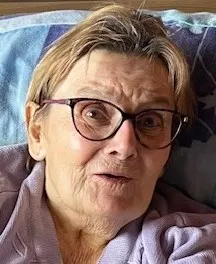 Profil de Josiane HELLE