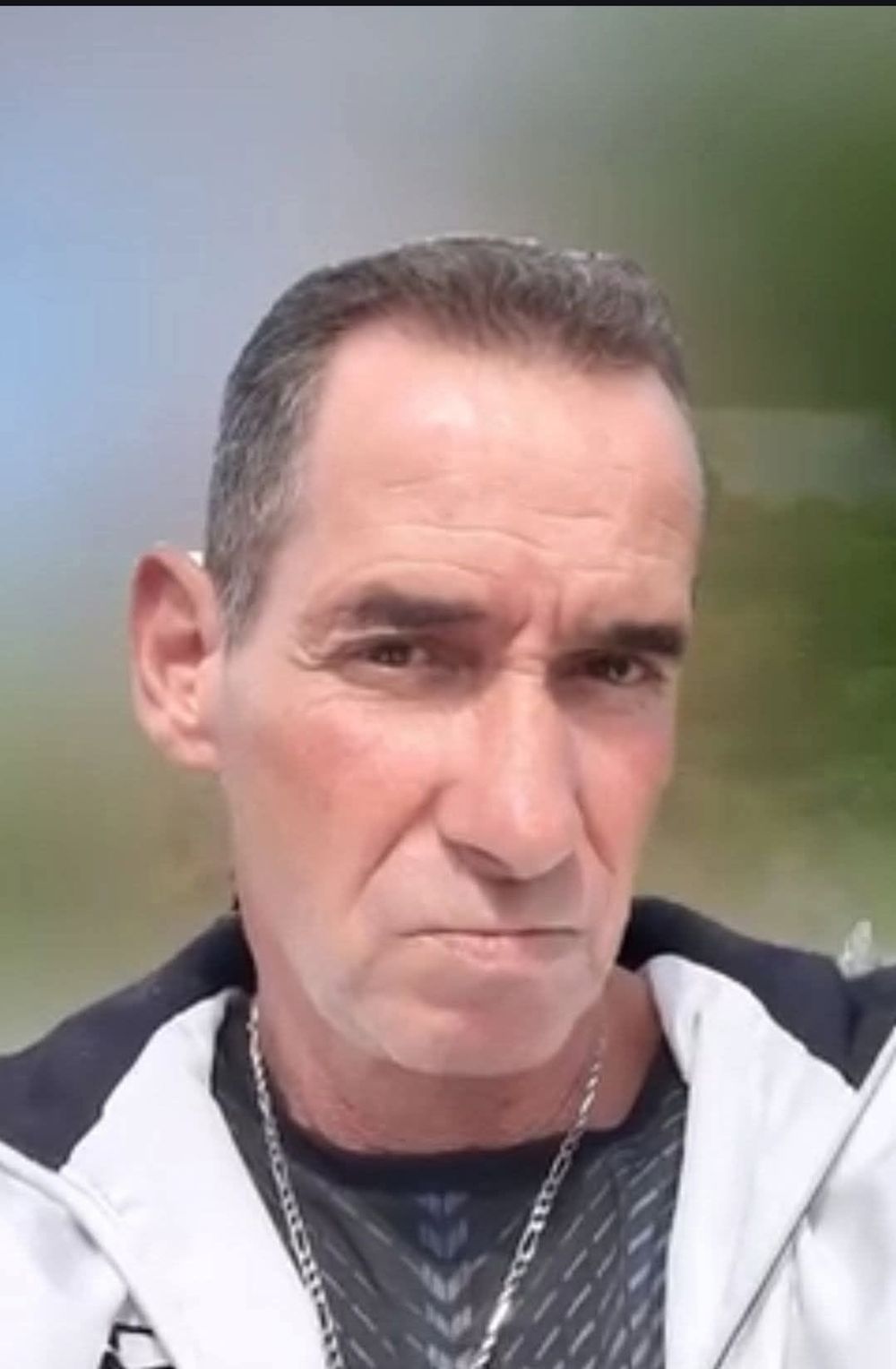 Profil de Guy  DESRUELLE