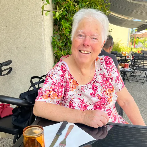 Profil de Monique, Nicole DEMKOW