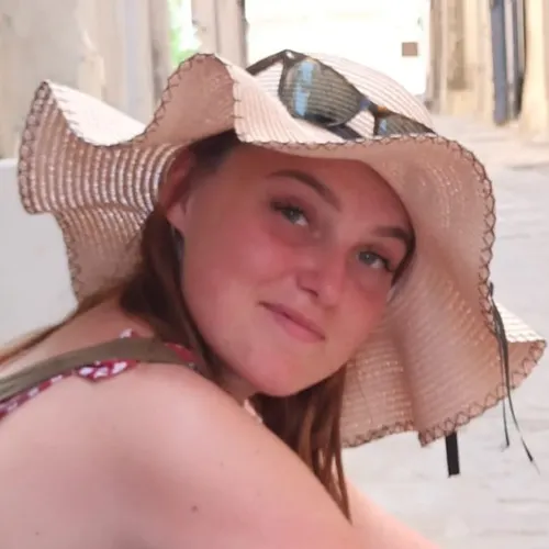 Profil de Nina HÖLZ