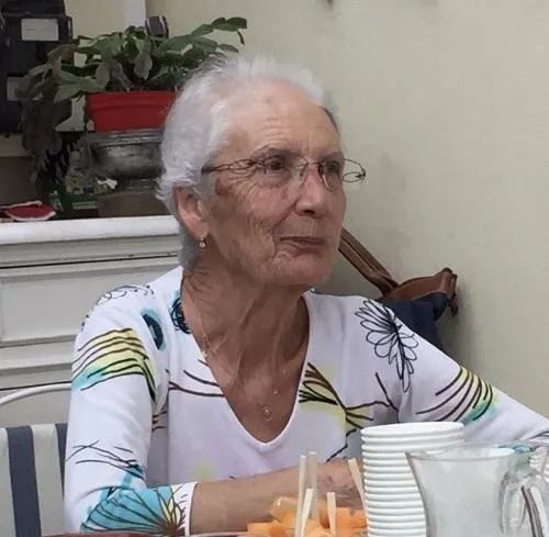Profil de LAHARIE Josette