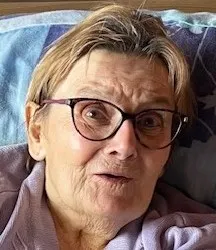 Profil de Josiane HELLE