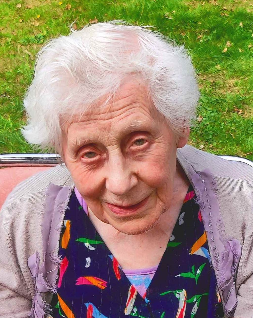 Profil de Angèle LEMÉE