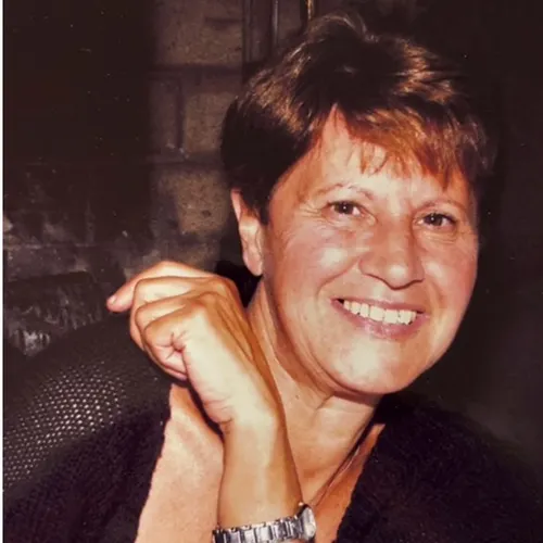 Profil de Denise SIMON