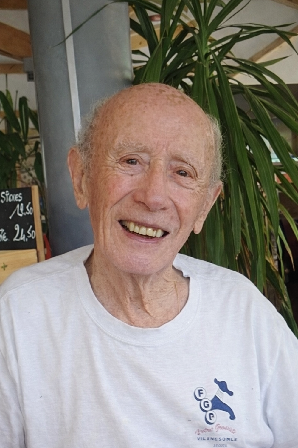 Profil de Robert MENARDO