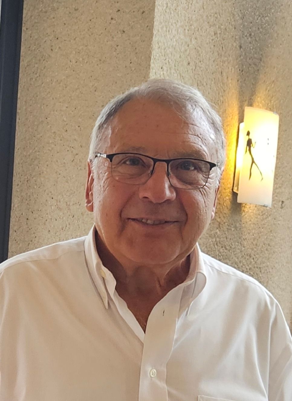 Profil de MICHEL REGNIER