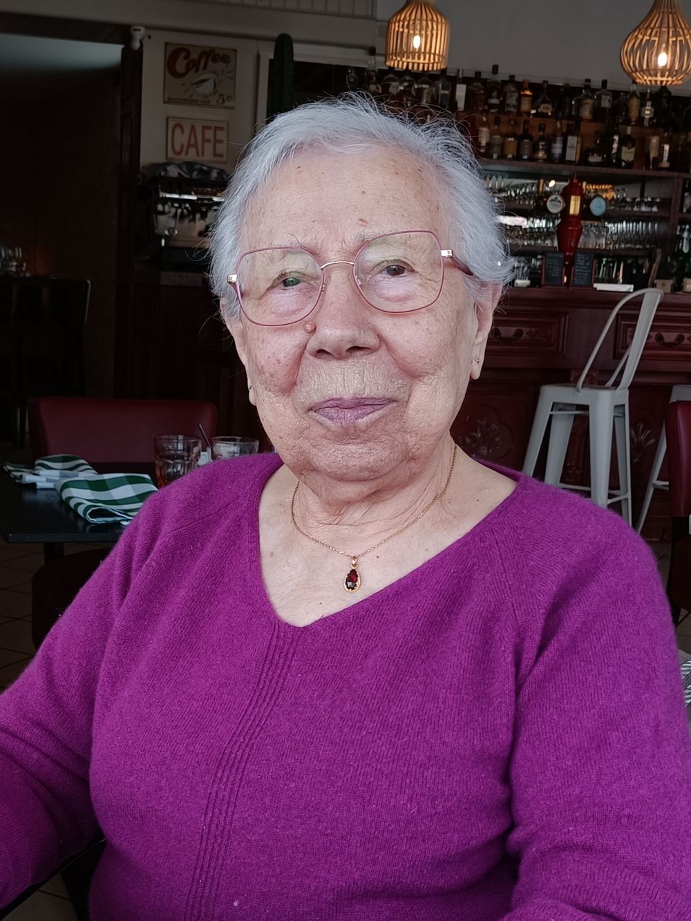 Profil de Huguette Jeanne Octavie TALOU
