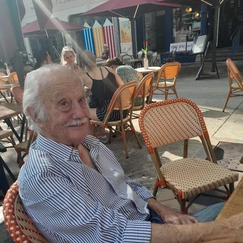 Profil de Jean-Jacques ESCOURROU