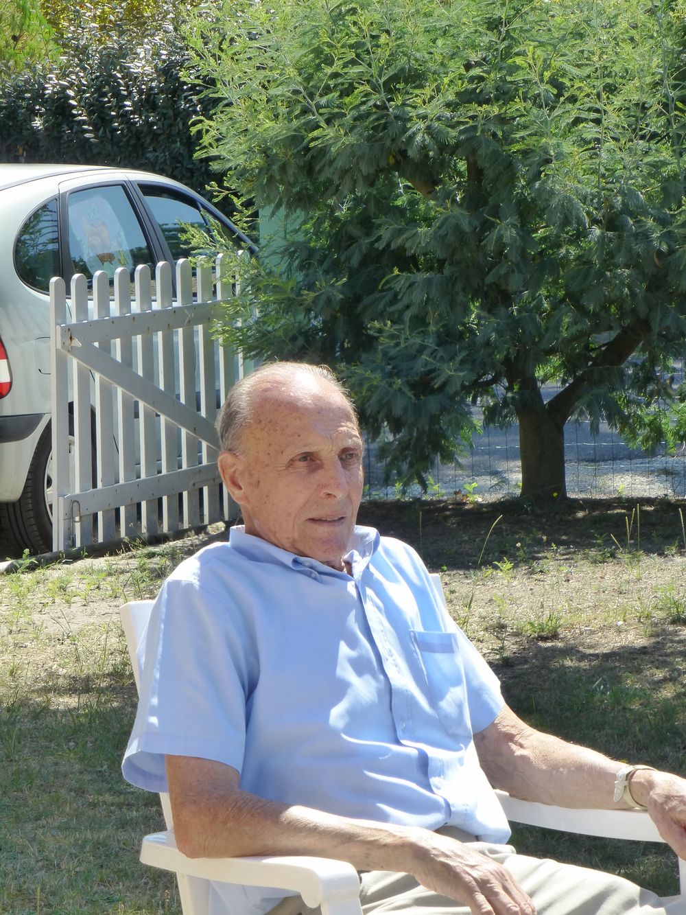Profil de Robert LOUVET