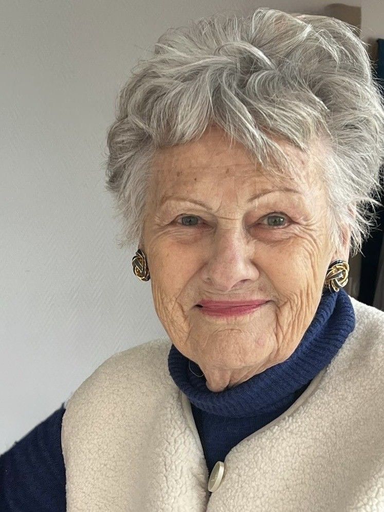 Profil de Marie-Thérèse LARIVIÈRE