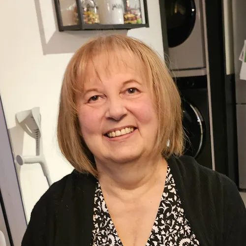 Profil de ANNICK CHOLLET