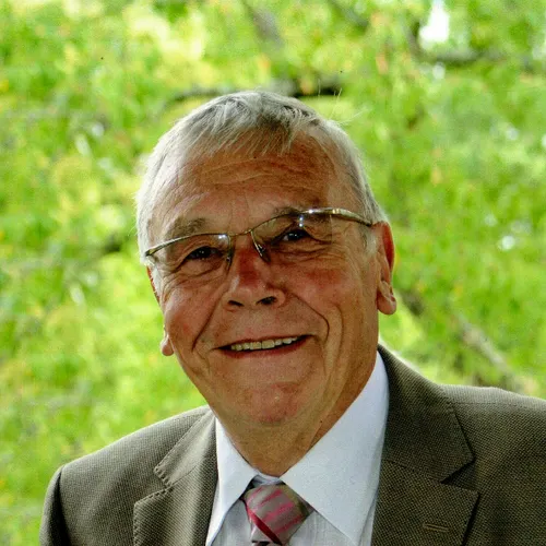 Profil de Jean GUENARD