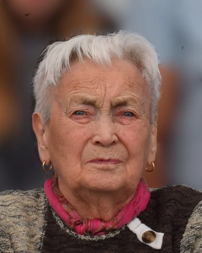 Profil de Emilienne LE TINNIER