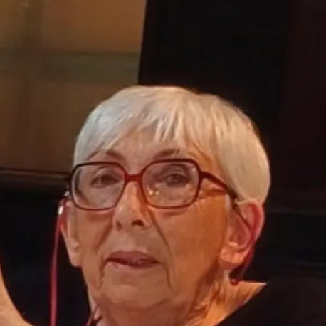 Profil de Jacqueline ROSTAN