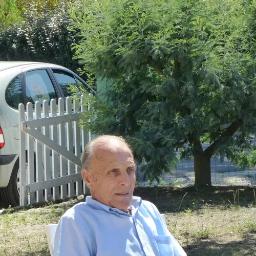 Profil de Robert LOUVET