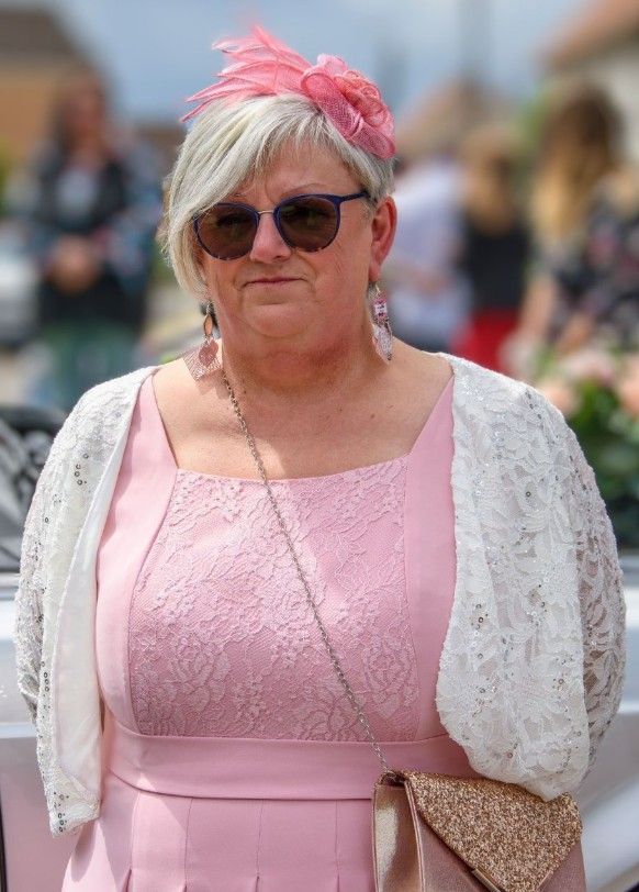 Profil de Nicole MENUGE