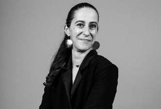 Sandrine Lot, coach en accompagnement des deuils et transitions de vies pour Cybille