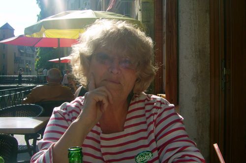 Profil de Anne-Marie LEBRET