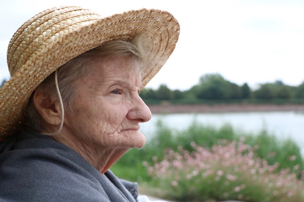 Profil de Eveline BRUVRY née MORAND