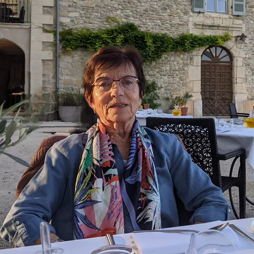 Profil de ANNIE MALBÊTE