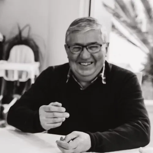 Profil de Christian MORA