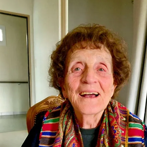 Profil de Eva LAVAL Née Porté
