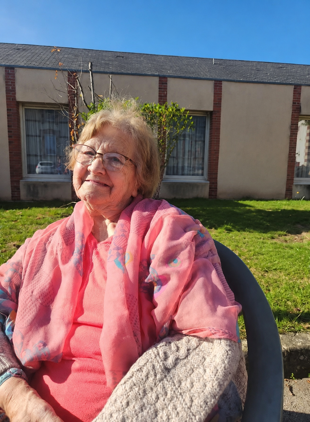 Profil de Lucienne MOULIN