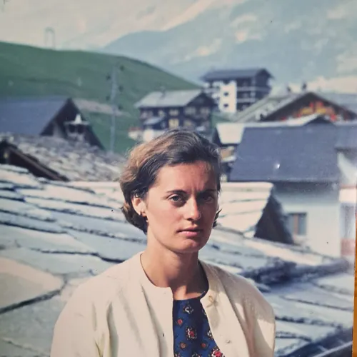 Profil de Claude, Michèle VULLIERMET-CHAMPION