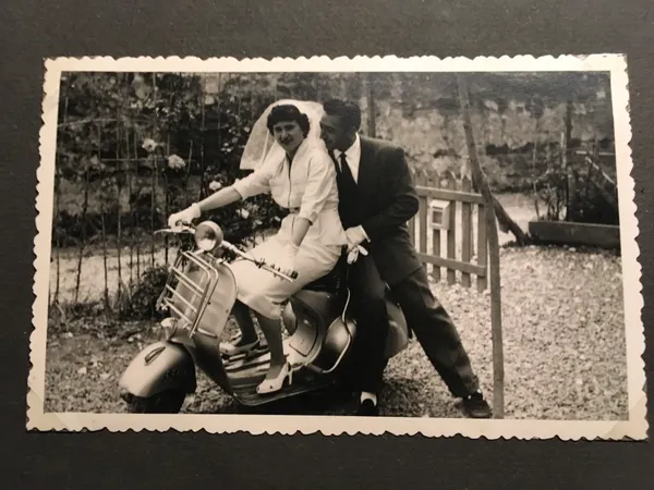 $"Souvenir