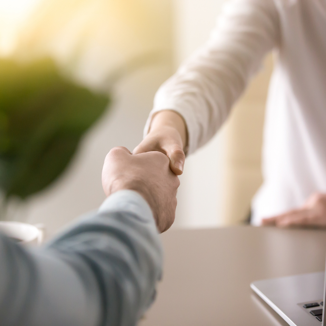 Avancer main dans la main avec des professionnels !
